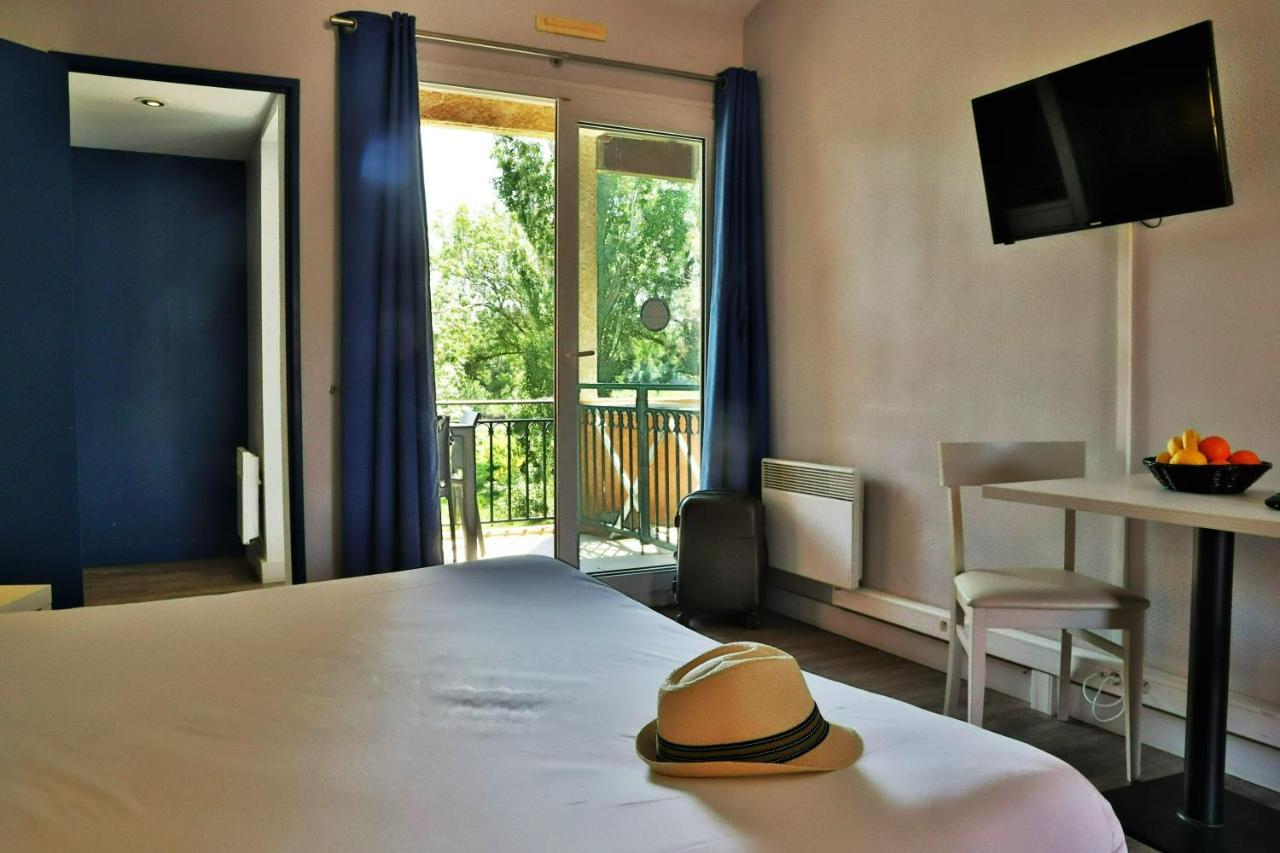 Sowell Residences Les Hameaux De Camargue Арл Екстериор снимка